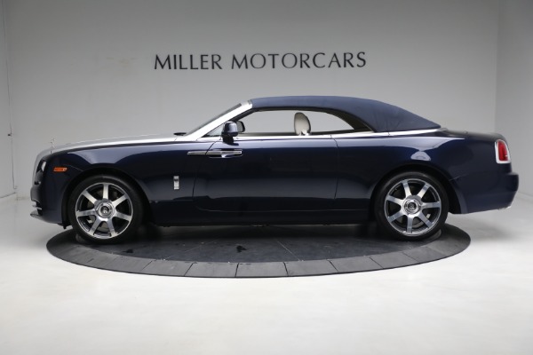 Used 2017 Rolls-Royce Dawn for sale $244,900 at Alfa Romeo of Greenwich in Greenwich CT 06830 15