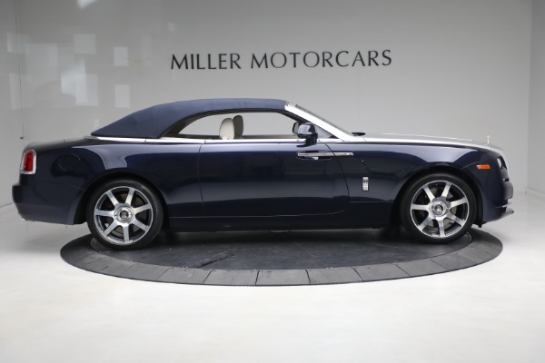 Used 2017 Rolls-Royce Dawn for sale Sold at Alfa Romeo of Greenwich in Greenwich CT 06830 19