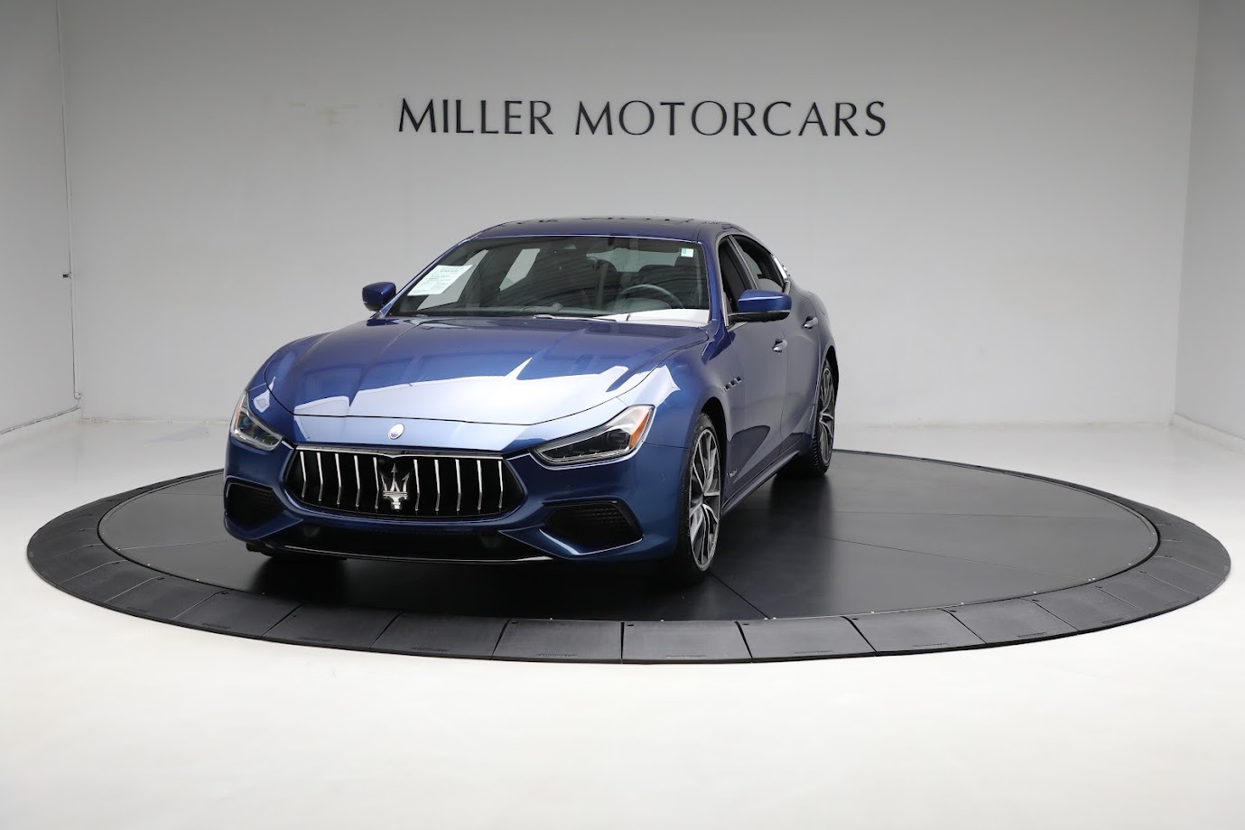 Used 2020 Maserati Ghibli S Q4 GranSport for sale Sold at Alfa Romeo of Greenwich in Greenwich CT 06830 1