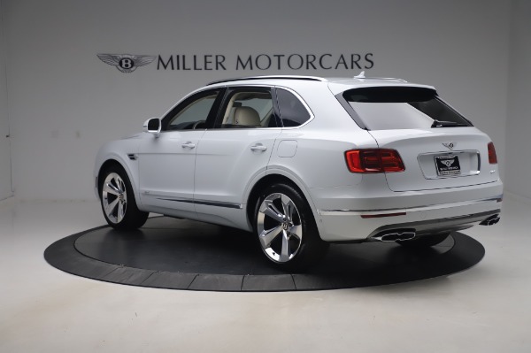 Used 2020 Bentley Bentayga Hybrid for sale $185,900 at Alfa Romeo of Greenwich in Greenwich CT 06830 5