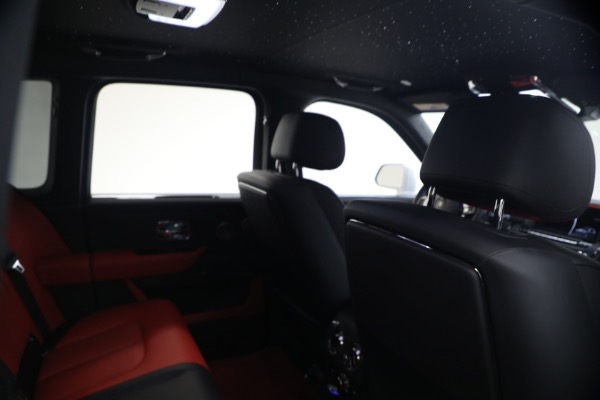 Used 2020 Rolls-Royce Cullinan Black Badge for sale $299,900 at Alfa Romeo of Greenwich in Greenwich CT 06830 26