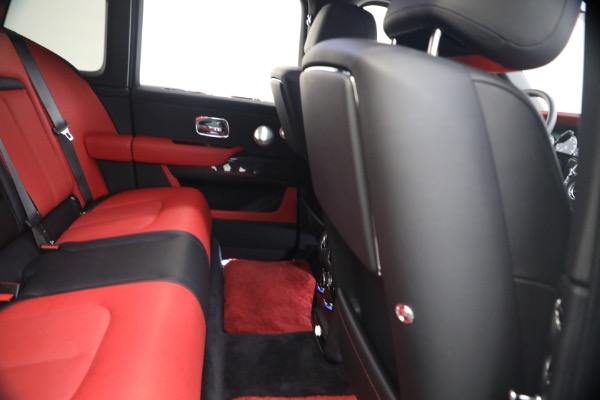 Used 2020 Rolls-Royce Cullinan Black Badge for sale $299,900 at Alfa Romeo of Greenwich in Greenwich CT 06830 27