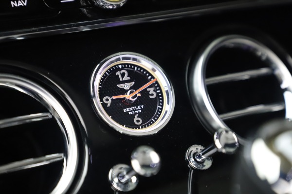 Used 2020 Bentley Continental GTC V8 for sale $199,900 at Alfa Romeo of Greenwich in Greenwich CT 06830 27