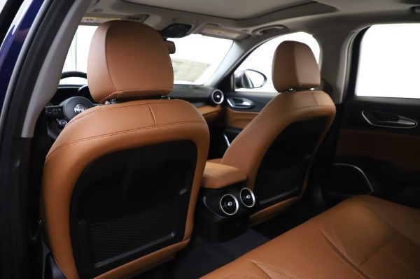 New 2020 Alfa Romeo Giulia Q4 for sale $47,845 at Alfa Romeo of Greenwich in Greenwich CT 06830 19