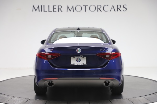 New 2020 Alfa Romeo Giulia Q4 for sale $47,845 at Alfa Romeo of Greenwich in Greenwich CT 06830 5