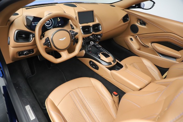 New 2021 Aston Martin Vantage Roadster for sale Call for price at Alfa Romeo of Greenwich in Greenwich CT 06830 13