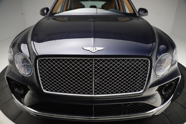 New 2021 Bentley Bentayga V8 for sale $203,205 at Alfa Romeo of Greenwich in Greenwich CT 06830 13