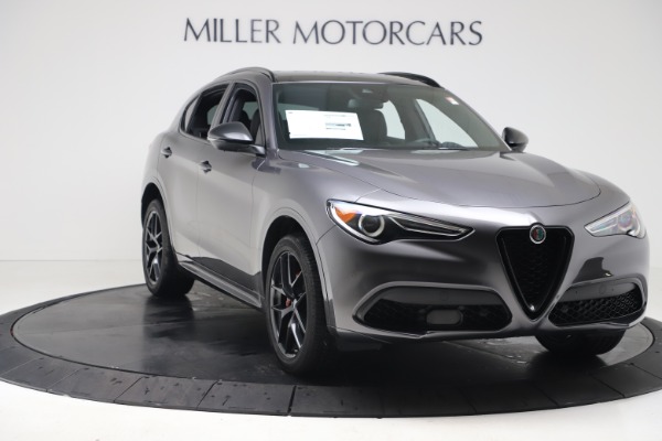 New 2020 Alfa Romeo Stelvio Ti Sport Q4 for sale Sold at Alfa Romeo of Greenwich in Greenwich CT 06830 11