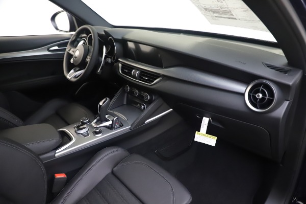 New 2020 Alfa Romeo Stelvio Ti Sport Q4 for sale $55,995 at Alfa Romeo of Greenwich in Greenwich CT 06830 22