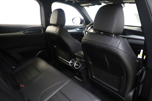 New 2020 Alfa Romeo Stelvio Ti Sport Q4 for sale $55,995 at Alfa Romeo of Greenwich in Greenwich CT 06830 28