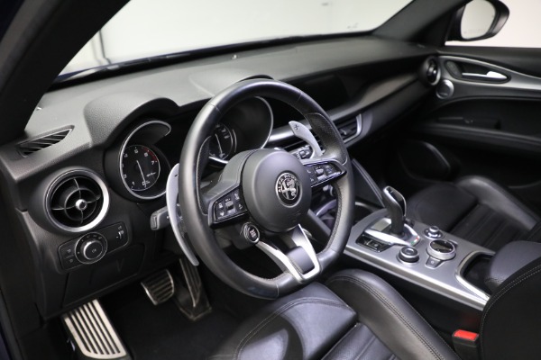 Used 2020 Alfa Romeo Stelvio Ti Sport Q4 for sale Sold at Alfa Romeo of Greenwich in Greenwich CT 06830 24