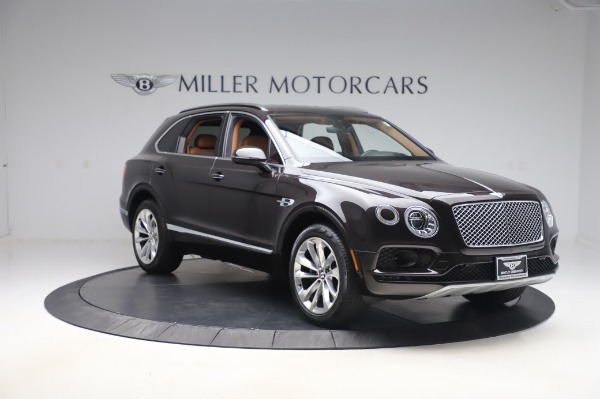 Used 2017 Bentley Bentayga W12 for sale $138,900 at Alfa Romeo of Greenwich in Greenwich CT 06830 11