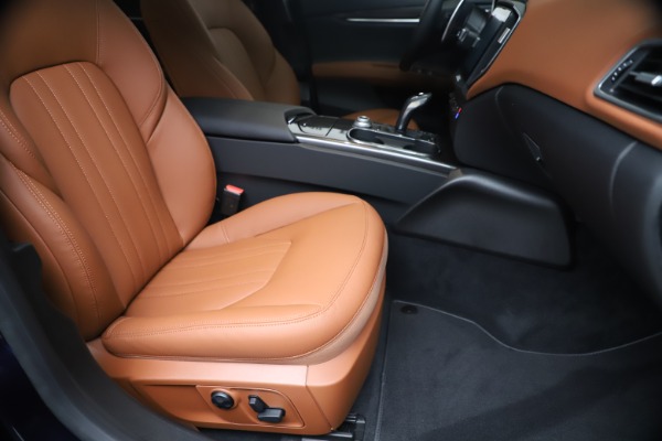 New 2020 Maserati Ghibli S Q4 for sale $87,285 at Alfa Romeo of Greenwich in Greenwich CT 06830 24