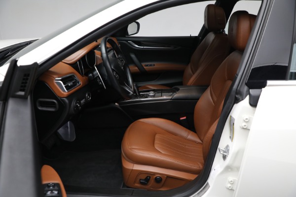 Used 2020 Maserati Ghibli S Q4 for sale Sold at Alfa Romeo of Greenwich in Greenwich CT 06830 25