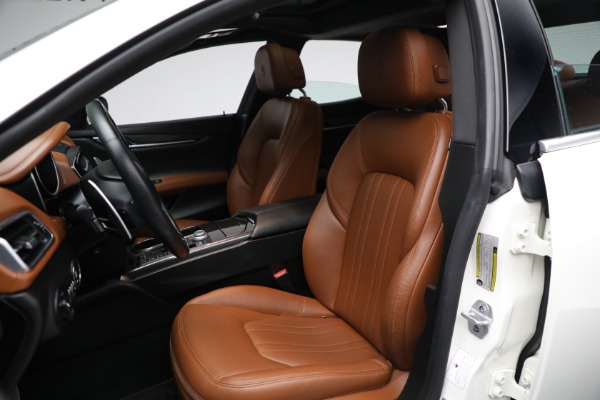Used 2020 Maserati Ghibli S Q4 for sale Sold at Alfa Romeo of Greenwich in Greenwich CT 06830 26