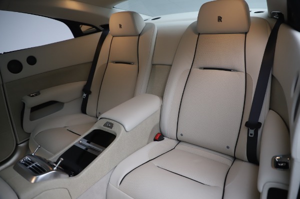 Used 2014 Rolls-Royce Wraith for sale Sold at Alfa Romeo of Greenwich in Greenwich CT 06830 15