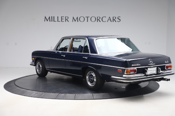 Used 1971 Mercedes-Benz 300 SEL 6.3 for sale Sold at Alfa Romeo of Greenwich in Greenwich CT 06830 5