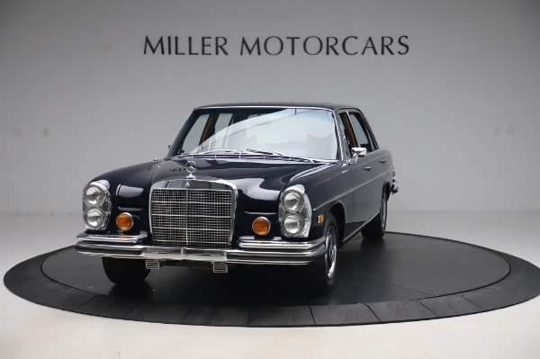 Used 1971 Mercedes-Benz 300 SEL 6.3 for sale Sold at Alfa Romeo of Greenwich in Greenwich CT 06830 1