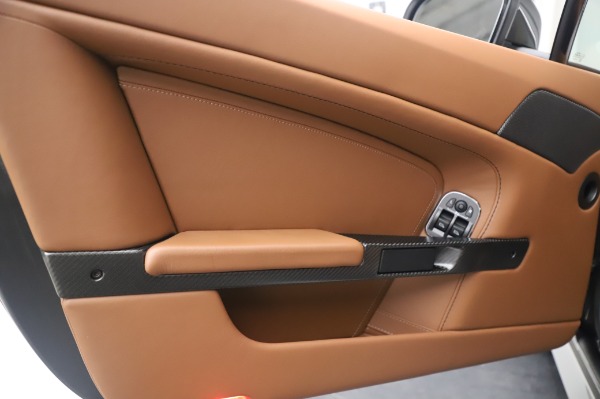Used 2011 Aston Martin V12 Vantage Coupe for sale $108,990 at Alfa Romeo of Greenwich in Greenwich CT 06830 15