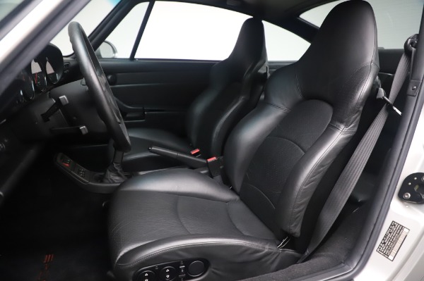 Used 1998 Porsche 911 Carrera 4S for sale Sold at Alfa Romeo of Greenwich in Greenwich CT 06830 14