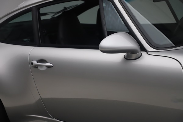 Used 1998 Porsche 911 Carrera 4S for sale Sold at Alfa Romeo of Greenwich in Greenwich CT 06830 24
