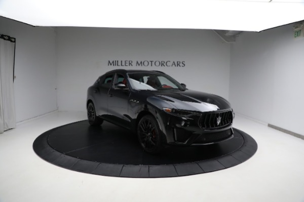 Used 2020 Maserati Levante GTS for sale $59,900 at Alfa Romeo of Greenwich in Greenwich CT 06830 19