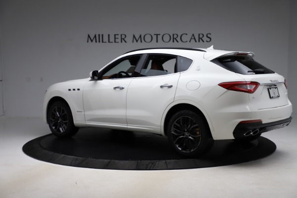 New 2020 Maserati Levante Q4 GranSport for sale Sold at Alfa Romeo of Greenwich in Greenwich CT 06830 4