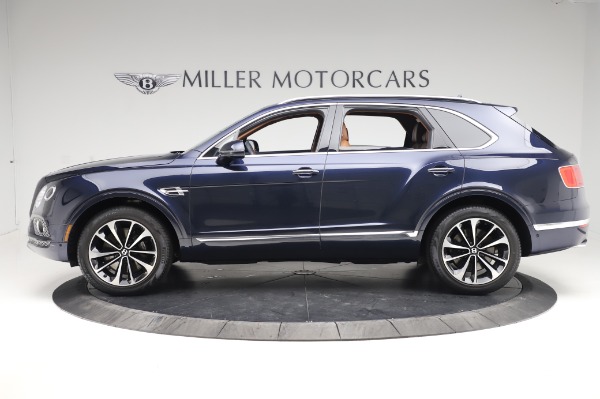 Used 2018 Bentley Bentayga W12 Signature Edition for sale Sold at Alfa Romeo of Greenwich in Greenwich CT 06830 3