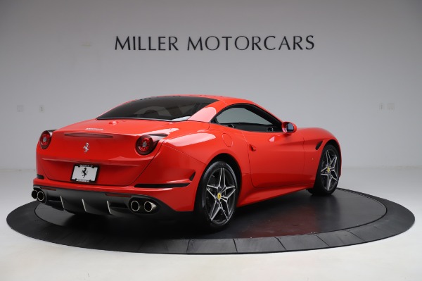 Used 2017 Ferrari California T for sale Sold at Alfa Romeo of Greenwich in Greenwich CT 06830 16