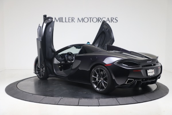 Used 2019 McLaren 570S Spider for sale Sold at Alfa Romeo of Greenwich in Greenwich CT 06830 20