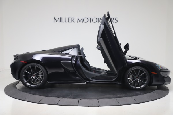 Used 2019 McLaren 570S Spider for sale Sold at Alfa Romeo of Greenwich in Greenwich CT 06830 23