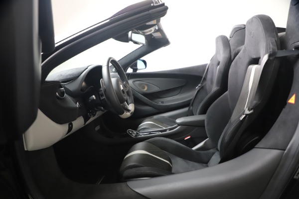 Used 2019 McLaren 570S Spider for sale Sold at Alfa Romeo of Greenwich in Greenwich CT 06830 27