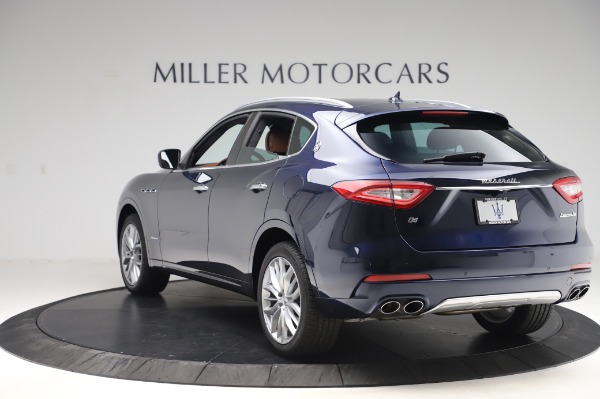 New 2020 Maserati Levante Q4 GranLusso for sale Sold at Alfa Romeo of Greenwich in Greenwich CT 06830 5