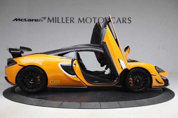 New 2020 McLaren 620R Coupe for sale Call for price at Alfa Romeo of Greenwich in Greenwich CT 06830 15