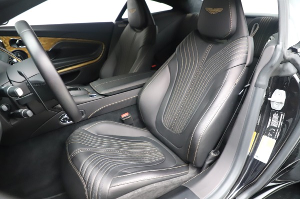 Used 2017 Aston Martin DB11 V12 Coupe for sale $149,900 at Alfa Romeo of Greenwich in Greenwich CT 06830 15