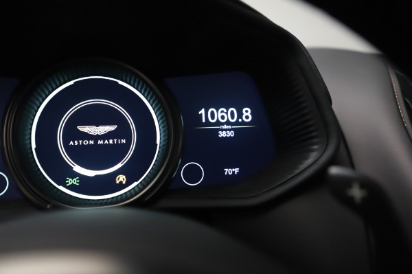 Used 2017 Aston Martin DB11 V12 Coupe for sale $149,900 at Alfa Romeo of Greenwich in Greenwich CT 06830 20