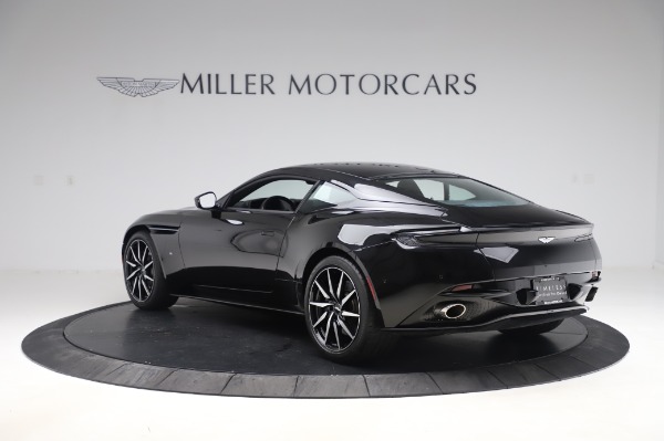 Used 2017 Aston Martin DB11 V12 Coupe for sale $149,900 at Alfa Romeo of Greenwich in Greenwich CT 06830 4