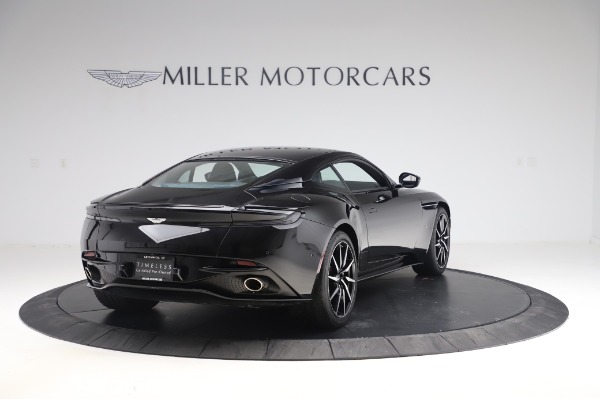 Used 2017 Aston Martin DB11 V12 Coupe for sale $149,900 at Alfa Romeo of Greenwich in Greenwich CT 06830 6