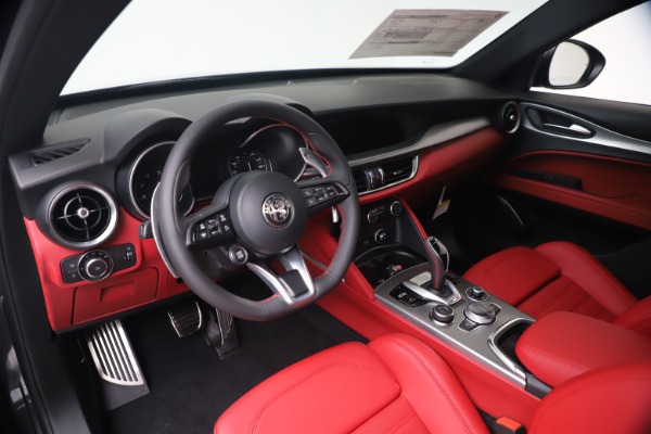 New 2020 Alfa Romeo Stelvio Ti Sport Q4 for sale $56,145 at Alfa Romeo of Greenwich in Greenwich CT 06830 13