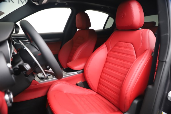 New 2020 Alfa Romeo Stelvio Ti Sport Q4 for sale $56,145 at Alfa Romeo of Greenwich in Greenwich CT 06830 15