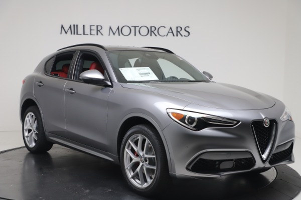 New 2020 Alfa Romeo Stelvio Ti Sport Q4 for sale Sold at Alfa Romeo of Greenwich in Greenwich CT 06830 11