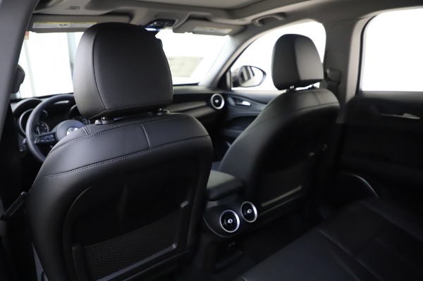 New 2020 Alfa Romeo Stelvio for sale $50,145 at Alfa Romeo of Greenwich in Greenwich CT 06830 20