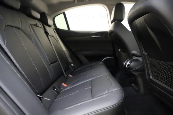 New 2020 Alfa Romeo Stelvio for sale $50,145 at Alfa Romeo of Greenwich in Greenwich CT 06830 27