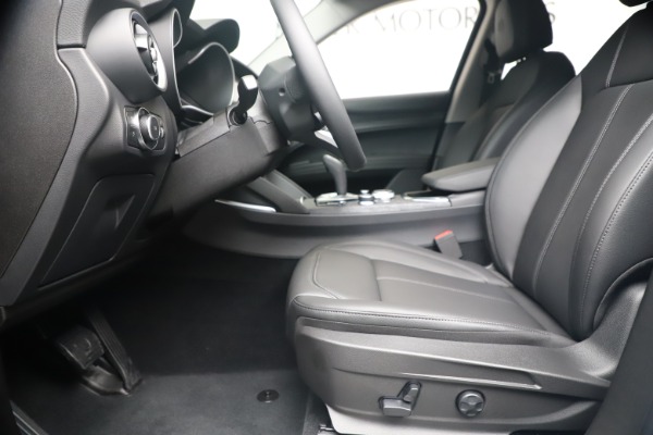 New 2020 Alfa Romeo Stelvio Q4 for sale $49,795 at Alfa Romeo of Greenwich in Greenwich CT 06830 16