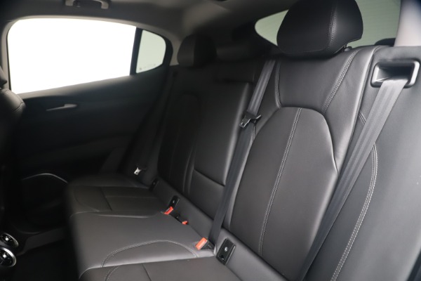 New 2020 Alfa Romeo Stelvio Q4 for sale $49,795 at Alfa Romeo of Greenwich in Greenwich CT 06830 19