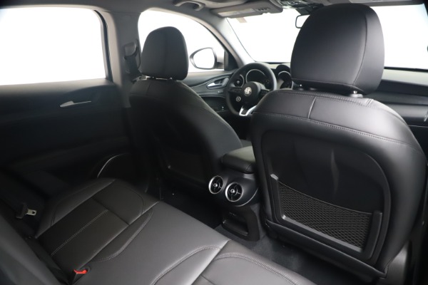 New 2020 Alfa Romeo Stelvio Q4 for sale $49,795 at Alfa Romeo of Greenwich in Greenwich CT 06830 28