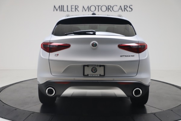 New 2020 Alfa Romeo Stelvio Q4 for sale $49,795 at Alfa Romeo of Greenwich in Greenwich CT 06830 6