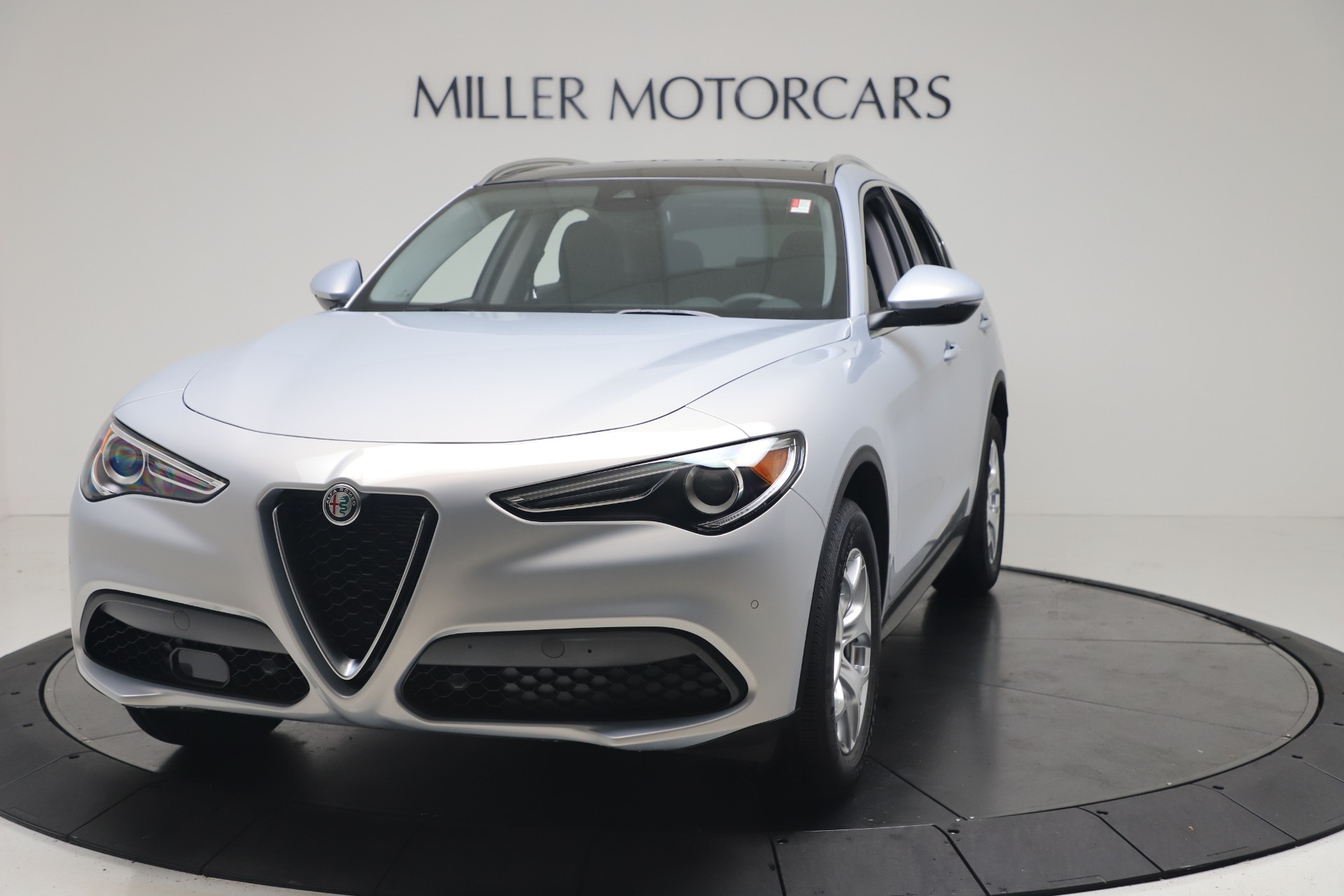 New 2020 Alfa Romeo Stelvio Q4 for sale $49,795 at Alfa Romeo of Greenwich in Greenwich CT 06830 1