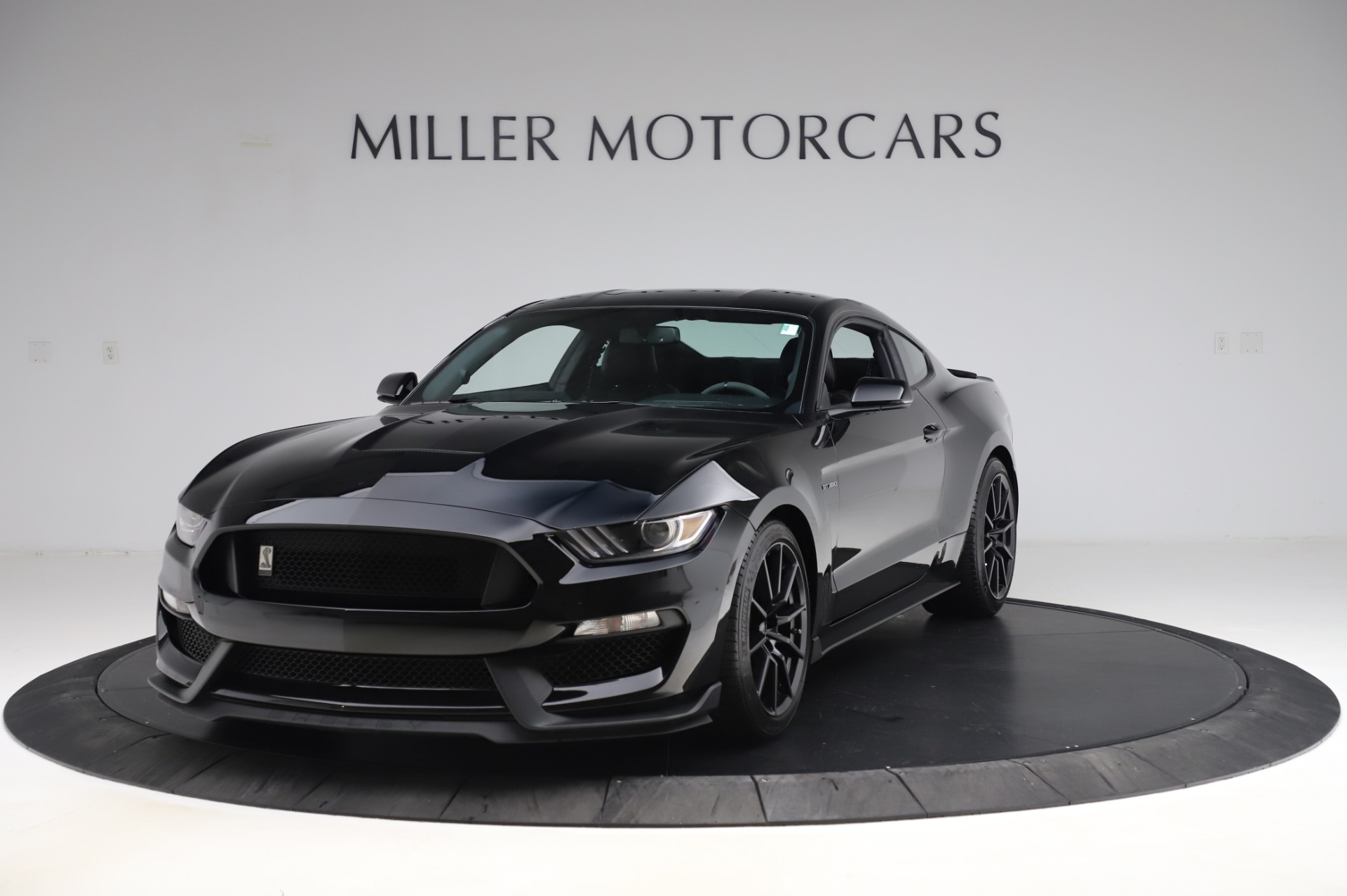 Used 2016 Ford Mustang Shelby GT350 for sale Sold at Alfa Romeo of Greenwich in Greenwich CT 06830 1