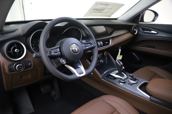 New 2020 Alfa Romeo Stelvio Q4 for sale Sold at Alfa Romeo of Greenwich in Greenwich CT 06830 17